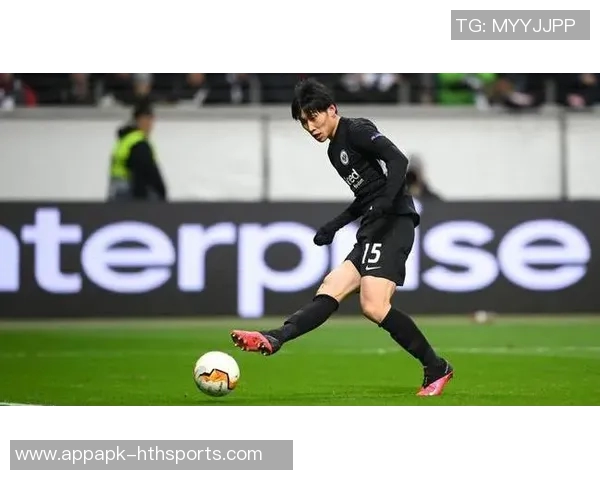 法比奥赛后盛赞王刚称其为球队的典范与助攻双响的关键人物 法比奥赛后盛赞王刚称其为球队的典范与助攻双响的关键人物