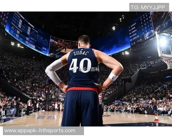 维金斯上半场表现抢眼9投6中罚球全中轻松砍下18分4篮板